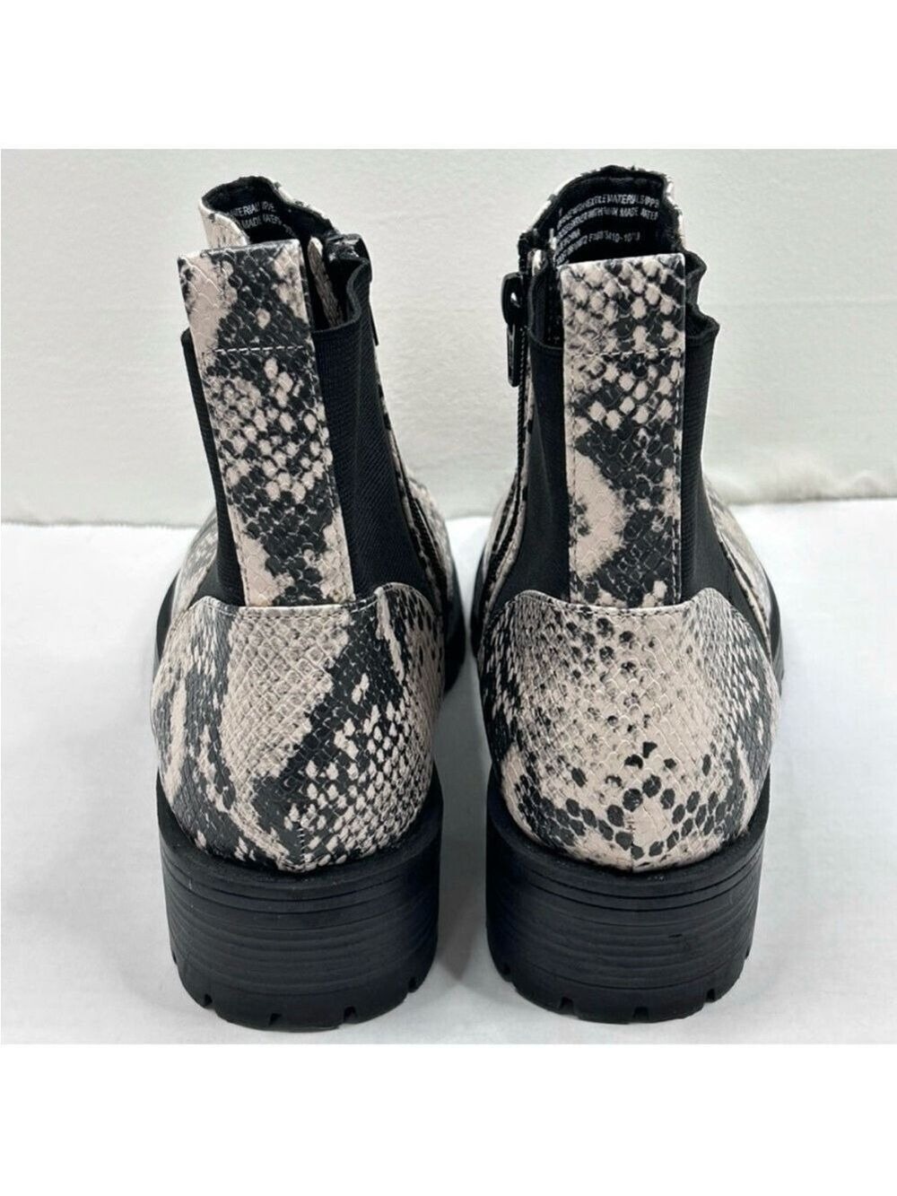 Universal Thread Black Cream Snakeskin Ankle Booties Size 10 - Picture 5 of 12